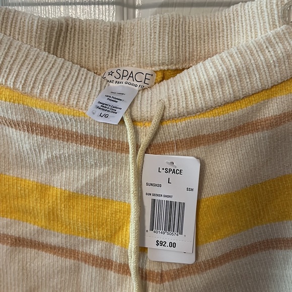 L*Space Sun Seeker Short - Picture 2 of 3